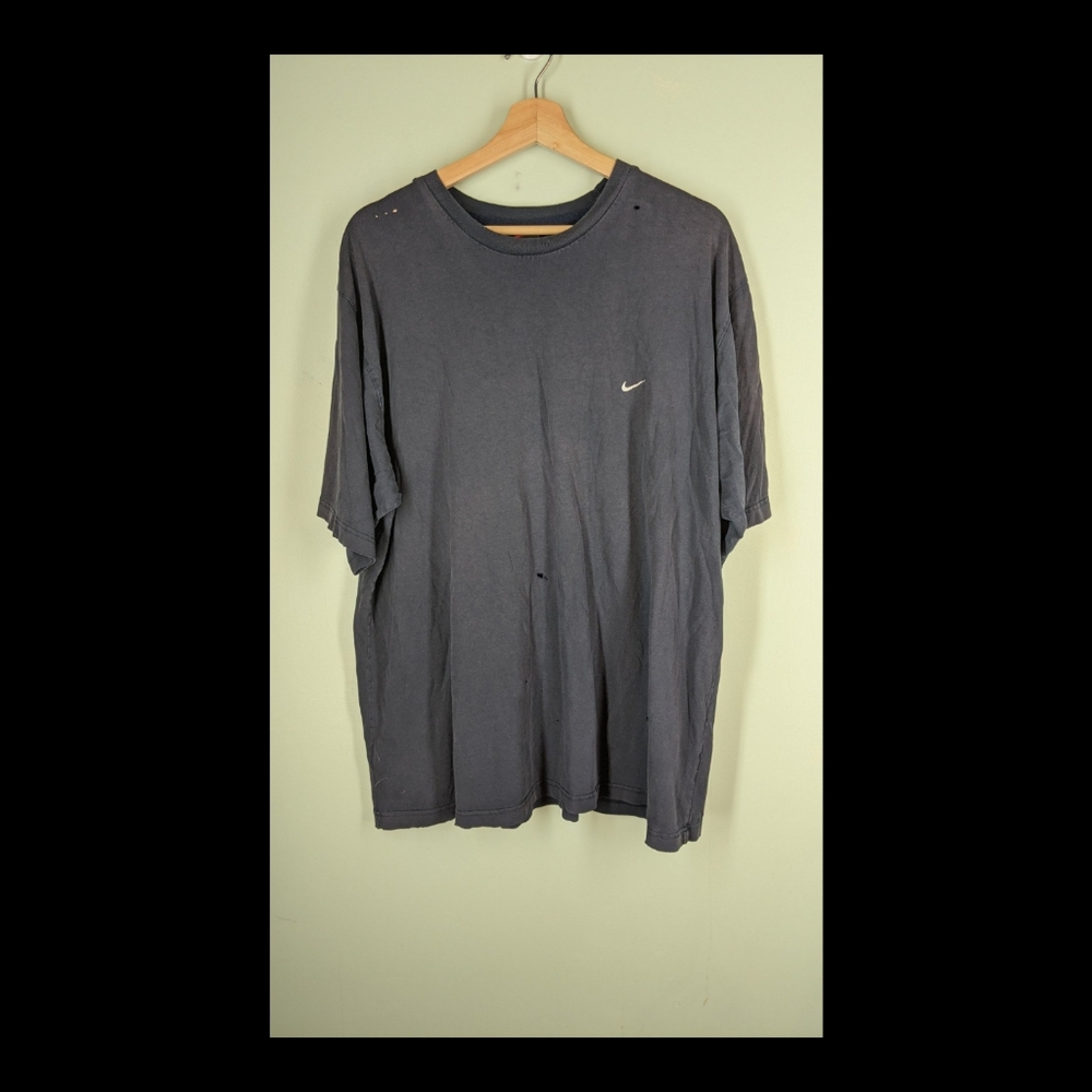 Vintage 1990s Nike Small Swoosh tee